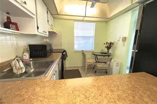 7897 Golf Cir Dr, Margate, FL 33063 - Photo 20