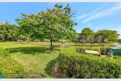 1801  Eleuthera Pt, Unit #E1, Coconut Creek, FL 33066 - Photo 12