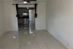 2127 Cleveland St, Hollywood, FL 33020 - Photo 2