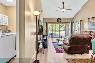 7598 NW 86th Terrace, Tamarac, FL 33321 - Photo 8