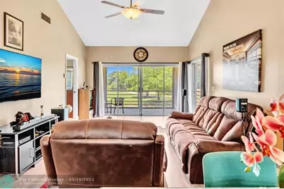 7598 NW 86th Ter, Unit #203, Tamarac, FL 33321 - Photo 10