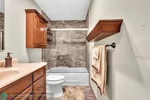 7598 NW 86th Terrace, Tamarac, FL 33321 - Photo 24