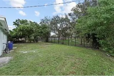 1230 NW 84th Ter, Miami, FL 33147 - Photo 14