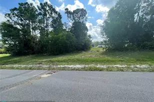 4513 NW 34th Pl, Cape Coral, FL 33993 - Photo 6