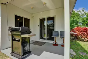 1590 NW 7th Ln, Pompano Beach, FL 33060 - Photo 20