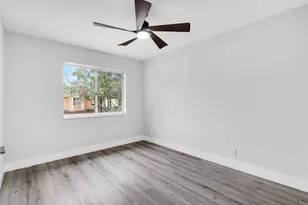 10657 NW 1st St, Plantation, FL 33324 - Photo 16