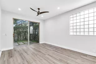 10657 NW 1st St, Plantation, FL 33324 - Photo 8