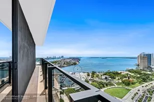 398 NE 5th St, Miami, FL 33132 - Photo 1