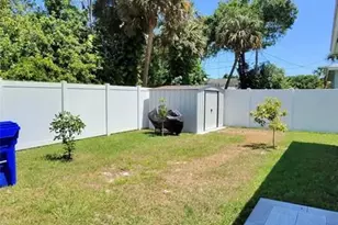 2580 15th St, Vero Beach, FL 32962 - Photo 6