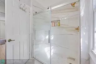 8121 Bautista Way, Palm Beach Gardens, FL 33418 - Photo 22