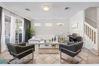 8121  Bautista Way, Palm Beach Gardens, FL 33418 - Photo 10