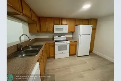 530 SW 113th Way, Unit #530, Hollywood, FL 33025 - Photo 4