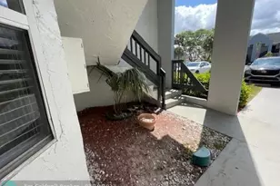 530 SW 113th Way, Hollywood, FL 33025 - Photo 36