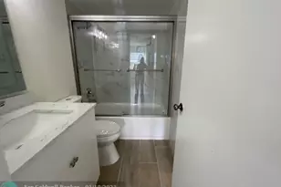 530 SW 113th Way, Hollywood, FL 33025 - Photo 18