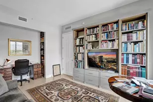 2633 NE 14th Ave, Wilton Manors, FL 33334 - Photo 46