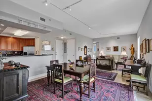 2633 NE 14th Ave, Wilton Manors, FL 33334 - Photo 10