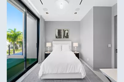 725  Poinciana Dr, Fort Lauderdale, FL 33301 - Photo 82