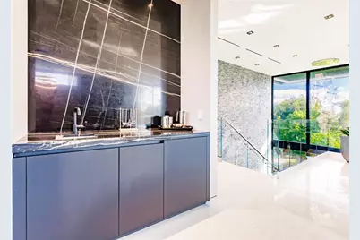 725  Poinciana Dr, Fort Lauderdale, FL 33301 - Photo 42