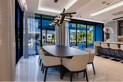 725  Poinciana Dr, Fort Lauderdale, FL 33301 - Photo 52