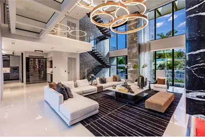 725  Poinciana Dr, Fort Lauderdale, FL 33301 - Photo 12