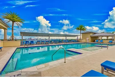 2640  Lake Shore Dr, Unit #2211, Riviera Beach, FL 33404 - Photo 52