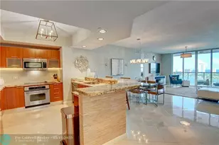 2640 Lake Shore Dr, Riviera Beach, FL 33404 - Photo 32