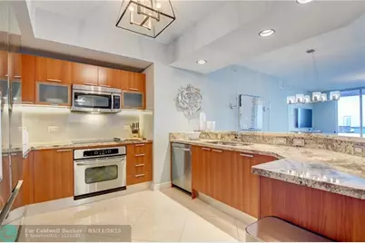 2640  Lake Shore Dr, Unit #2211, Riviera Beach, FL 33404 - Photo 36