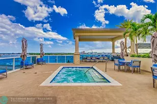 2640 Lake Shore Dr, Riviera Beach, FL 33404 - Photo 46