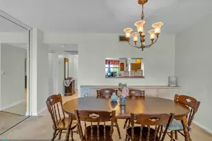 1101 Colony Point Cir, Pembroke Pines, FL 33026 - Photo 18