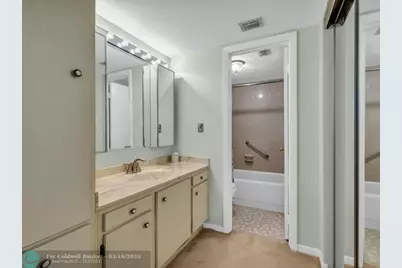 1101  Colony Point Cir, Unit #422, Pembroke Pines, FL 33026 - Photo 28