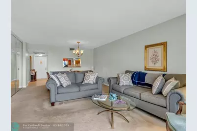 1101  Colony Point Cir, Unit #422, Pembroke Pines, FL 33026 - Photo 22