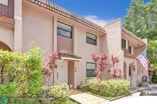 45 Seville Cir, Fort Lauderdale, FL 33324 - Photo 2