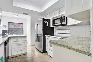 45 Seville Cir, Fort Lauderdale, FL 33324 - Photo 8