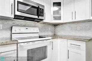 45 Seville Cir, Fort Lauderdale, FL 33324 - Photo 10