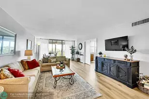 4020 W Palm Aire Dr, Pompano Beach, FL 33069 - Photo 8