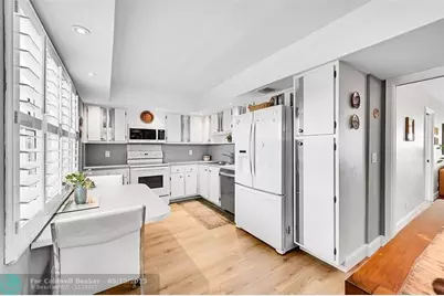 4020 W Palm Aire Dr, Unit #503, Pompano Beach, FL 33069 - Photo 12