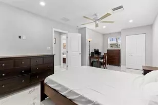 409 NE 27th Dr, Wilton Manors, FL 33334 - Photo 30