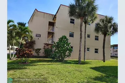 2701  N.Pine Island Road, Unit #212, Sunrise, FL 33322 - Photo 2
