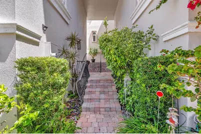 1788  Bay Dr, Unit #25, Pompano Beach, FL 33062 - Photo 4