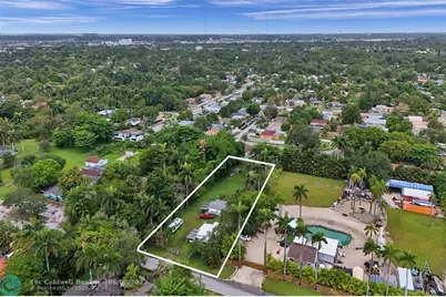477 NE 154th St, Miami, FL 33162 - Photo 6