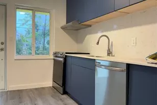 401-403 NE 14th Ave, Fort Lauderdale, FL 33301 - Photo 8