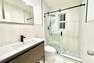 401-403 NE 14th Ave, Fort Lauderdale, FL 33301 - Photo 12