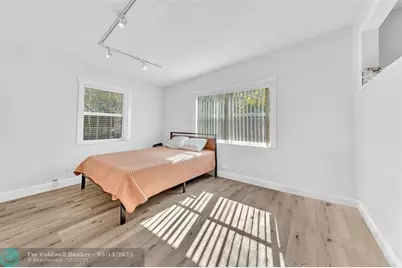 805 NE 17th Ave, Unit #4, Fort Lauderdale, FL 33304 - Photo 10