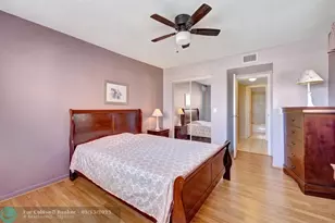 2841 Somerset Dr, Lauderdale Lakes, FL 33311 - Photo 12