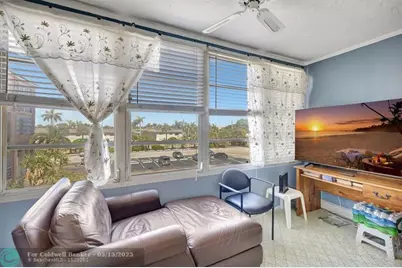 2841  Somerset Dr, Unit #318, Lauderdale Lakes, FL 33311 - Photo 6