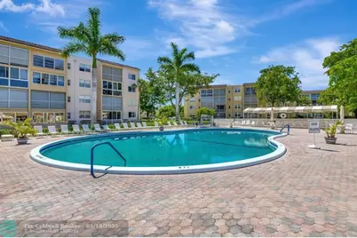 2841  Somerset Dr, Unit #318, Lauderdale Lakes, FL 33311 - Photo 20