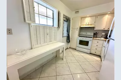 2671 S Course Drive, Unit #802, Pompano Beach, FL 33069 - Photo 8