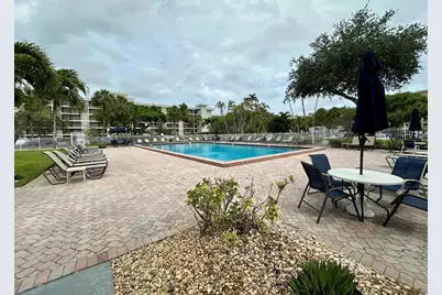 2671 S Course Drive, Unit #802, Pompano Beach, FL 33069 - Photo 24