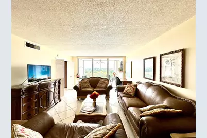 2671 S Course Drive, Unit #802, Pompano Beach, FL 33069 - Photo 2