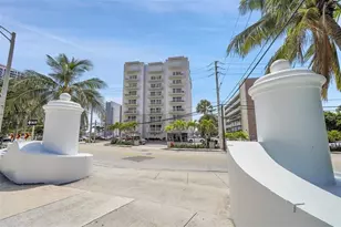 95 N Birch Rd, Fort Lauderdale, FL 33304 - Photo 2